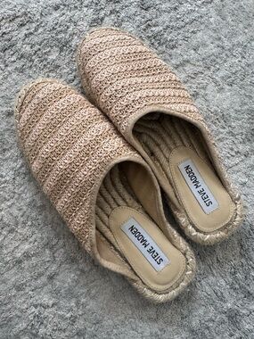Steve Madden Gilligan Espadrille Mules 7.5 Raffia